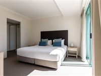 1 Bedroom Apartment - Mantra Crown Towers Surfers Paradise 